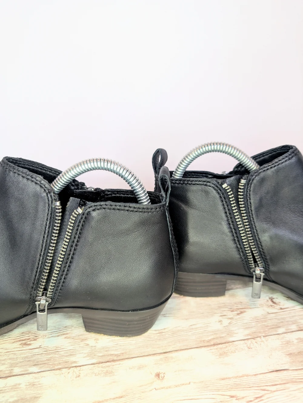 Lucky Brand Genuine Leather Basel Ankle Booties Zip Up Boots Black 7